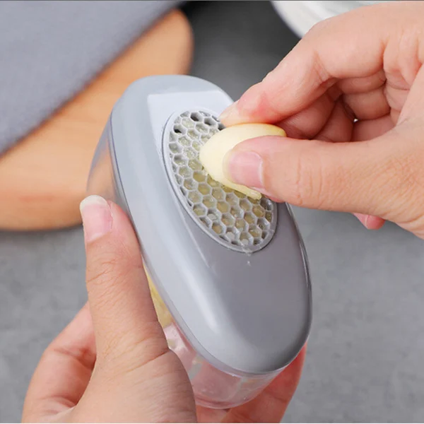 💥Last Day Promotion-[SAVE 50% OFF]--Manual garlic slicer--BUY 3 GET 3 FREE & FREE SHIPPING