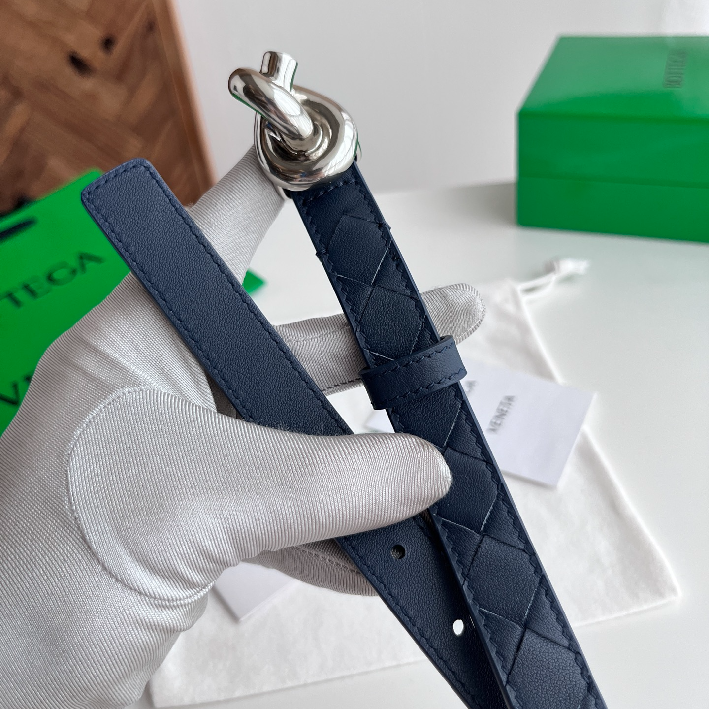 Bottega Veneta intreccio woven cowhide double-sided belt width 2.0cm
