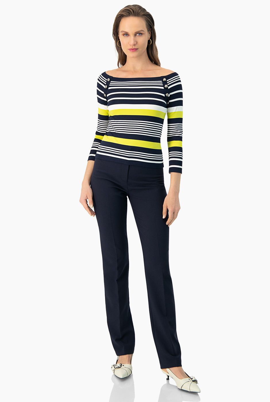 Blusa de rayas y de hombro caido