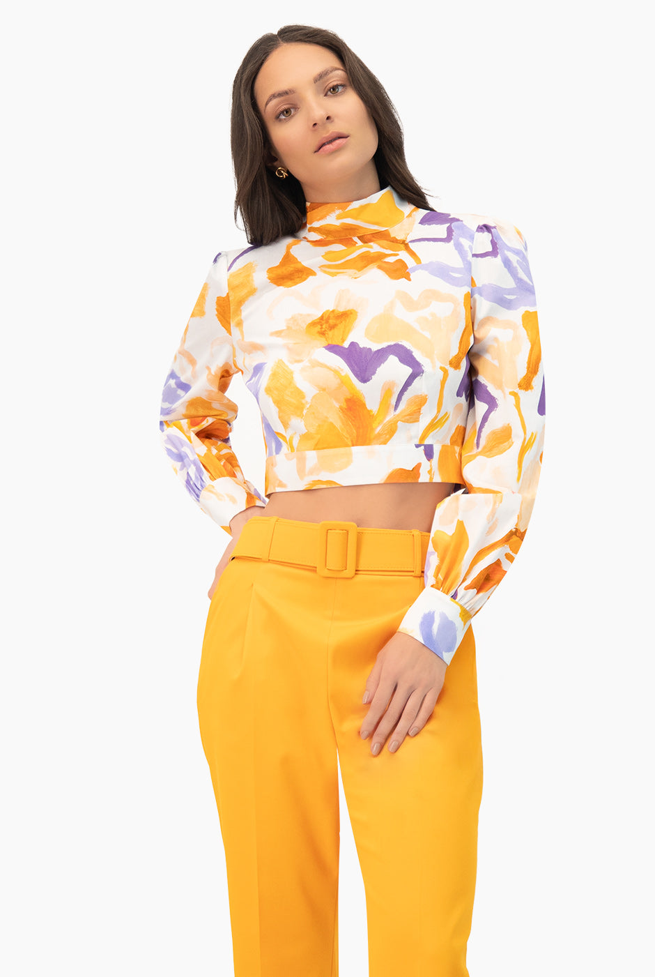 Blusa estampada con amarre
