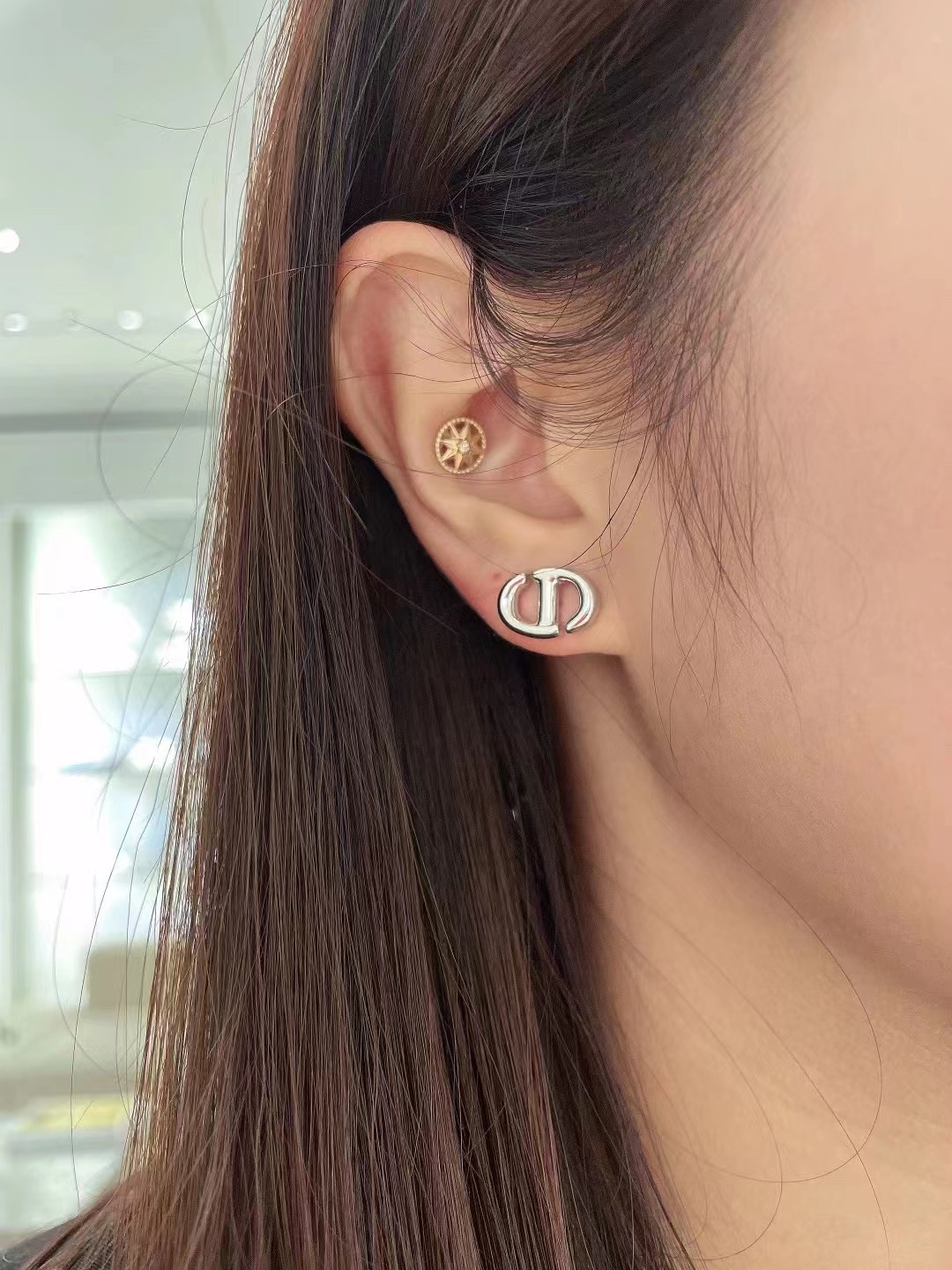 Dior CD letter earrings