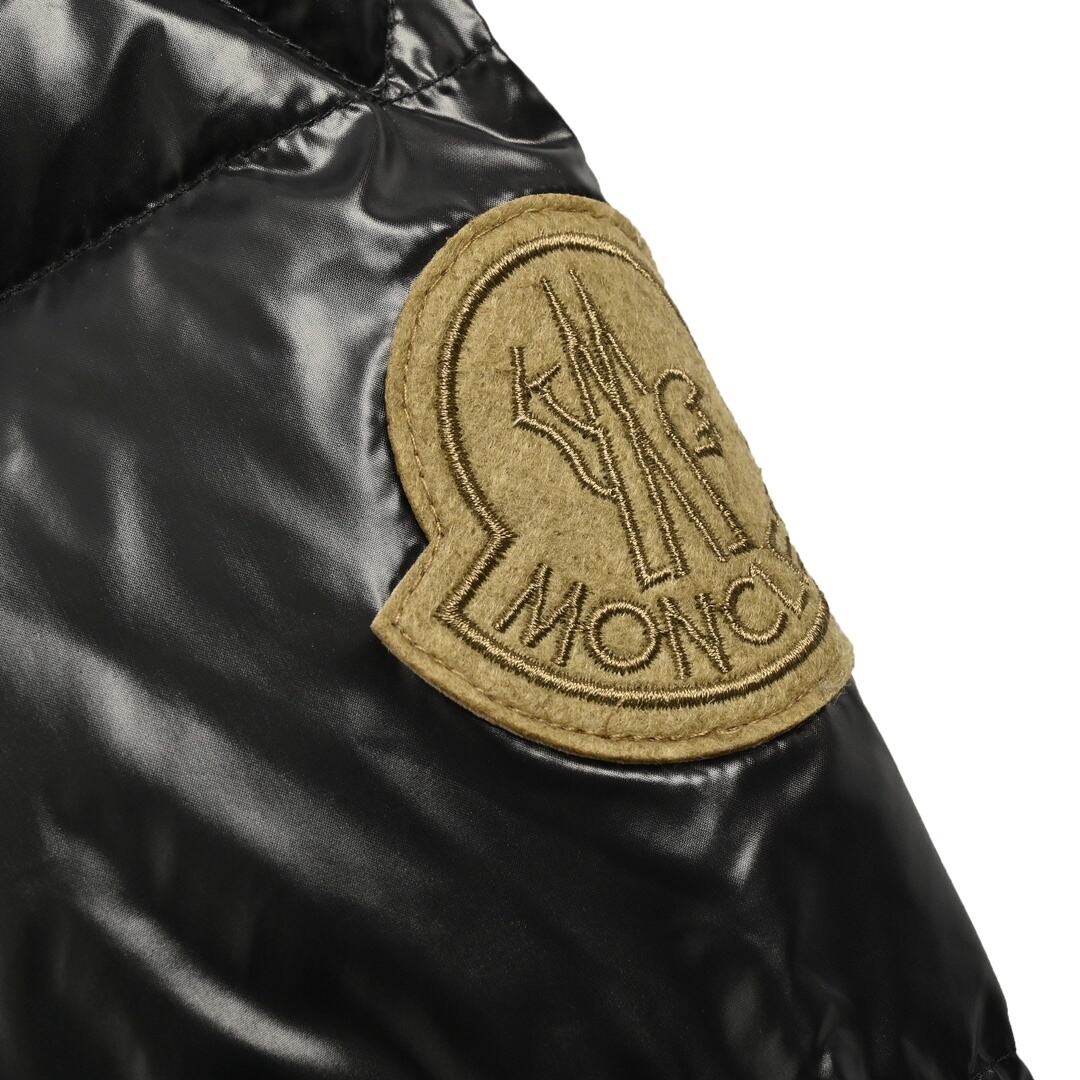 Moncler limited edition yellow label matcha stitching stand collar down jacket