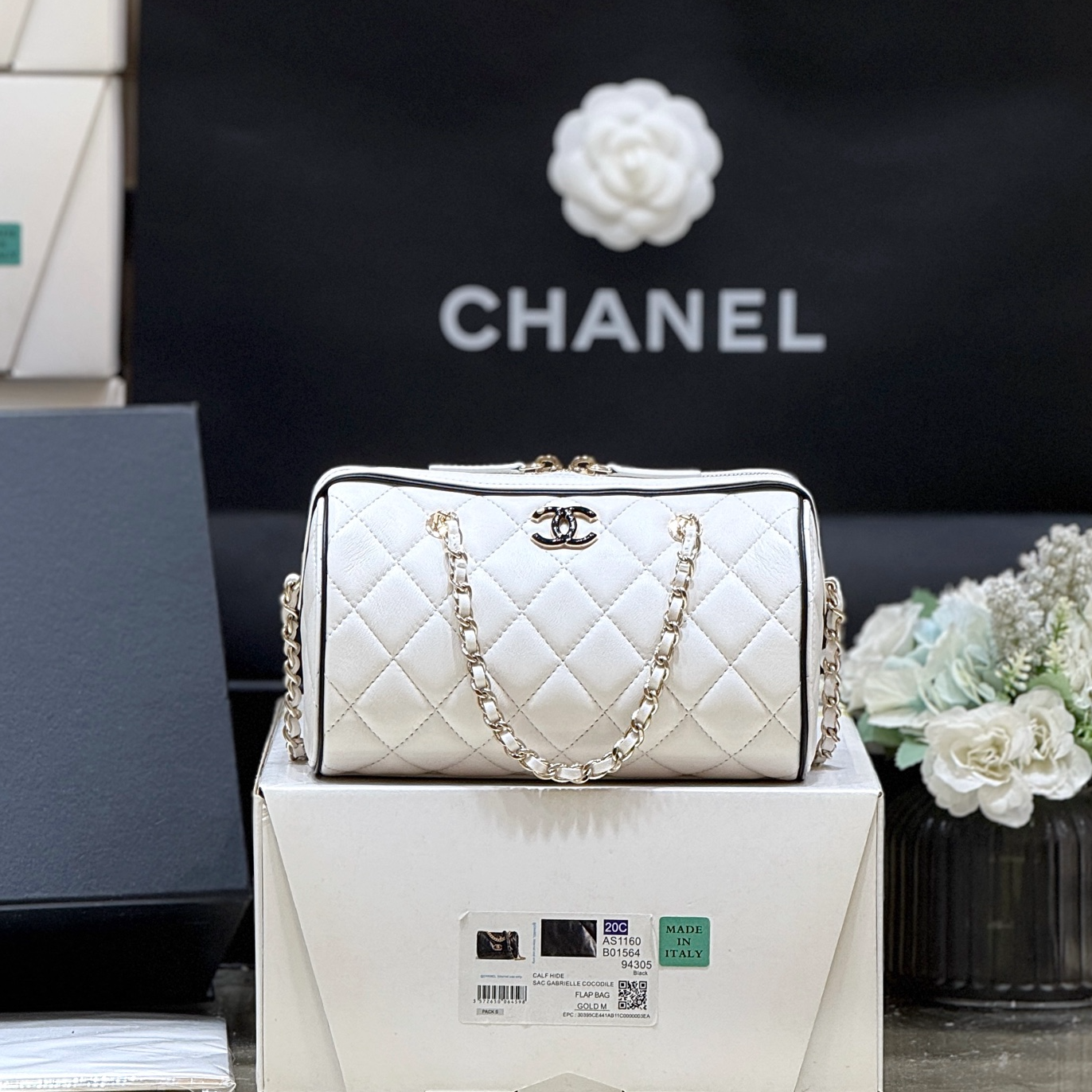 Chanel 25P Spring/Summer Preview Collection Panda Bowling Bag AP45150