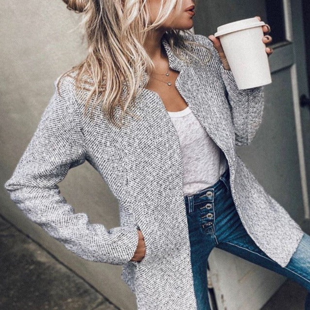 High-end Short Woolen Coat - Thick and Luxurious for Winter