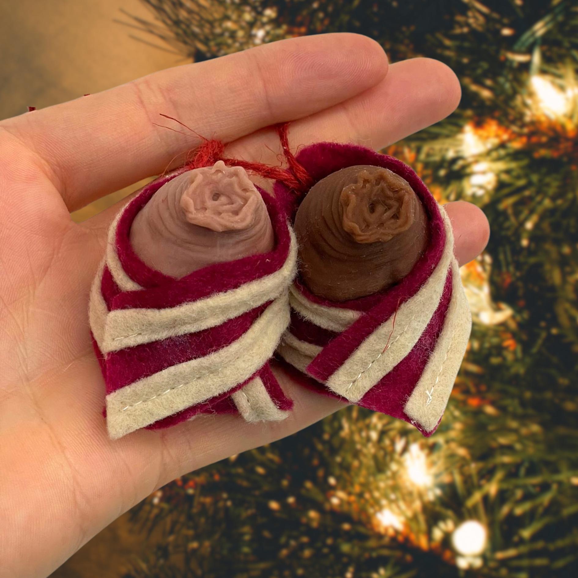 Piggy in a Blanket - Hanging Christmas Decoration