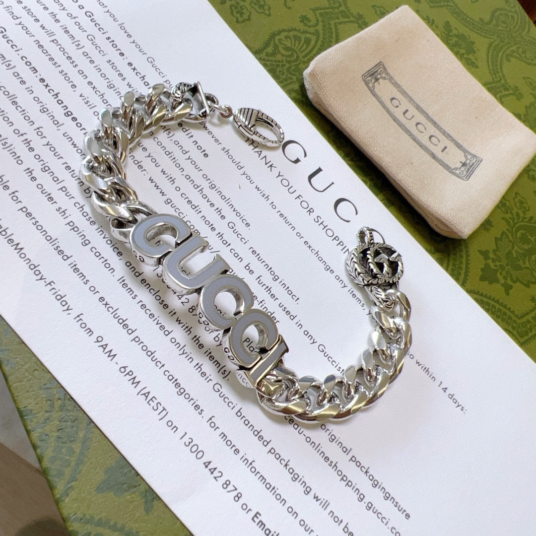 Gucci Font Flat Chain Bracelet