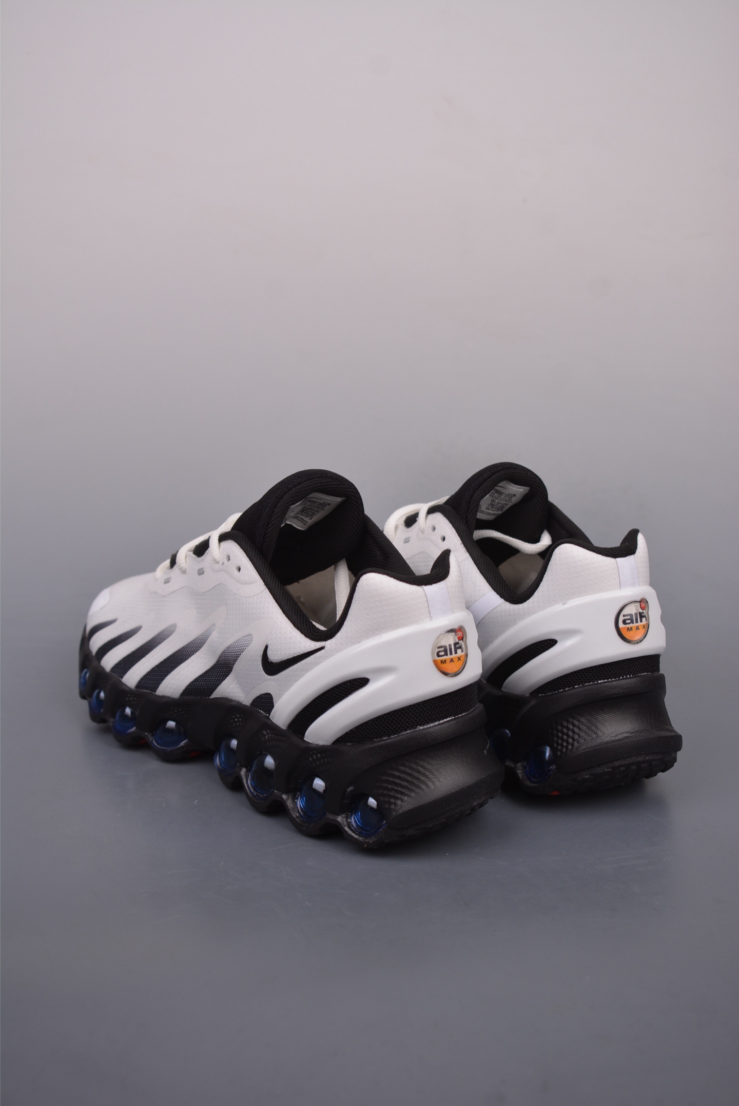 Nike Air Max DN8 White Black Blue FQ7860-010