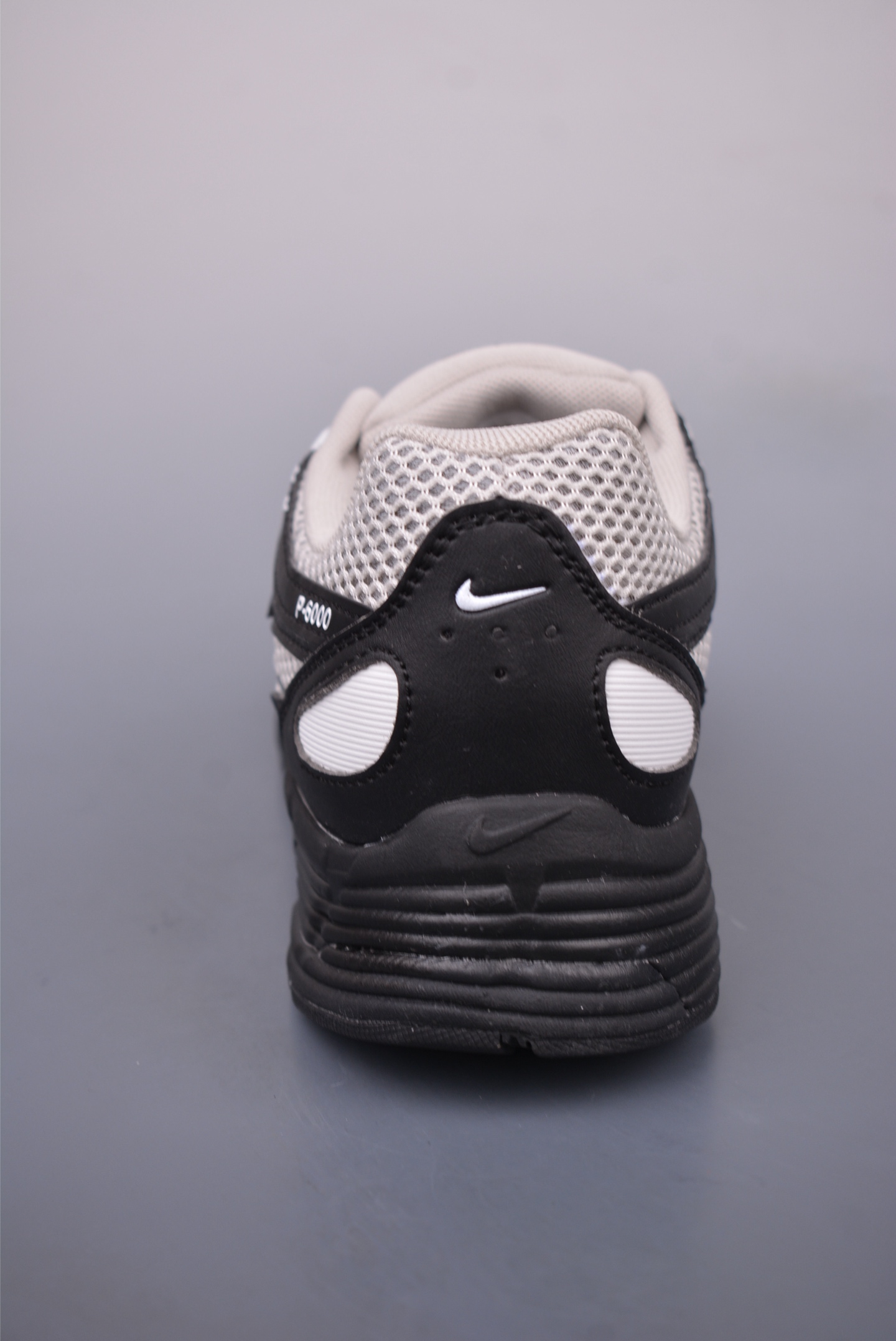 Nike P-6000 Premium Running Shoes Black and White Oreo HJ3488-002