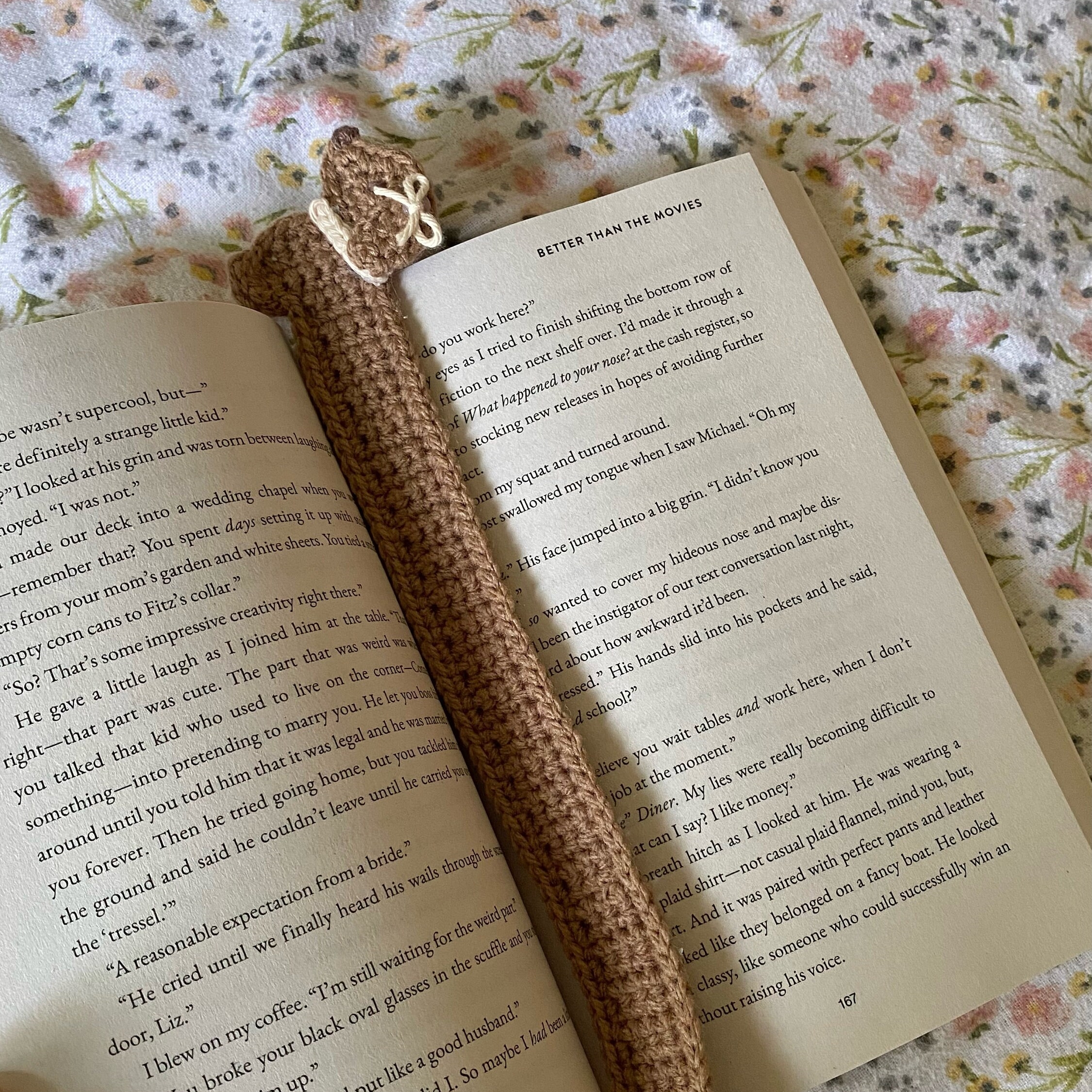 🧵🦮 Handmade Crochet Dachshund Bookmark