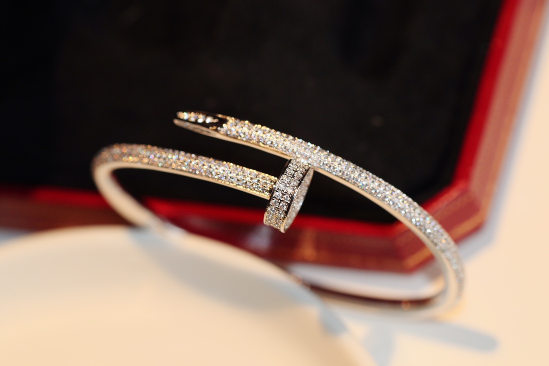 Cartier thick nail diamond bracelet