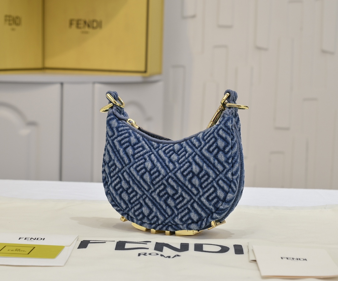 FENDI gray underarm mini bag 2186