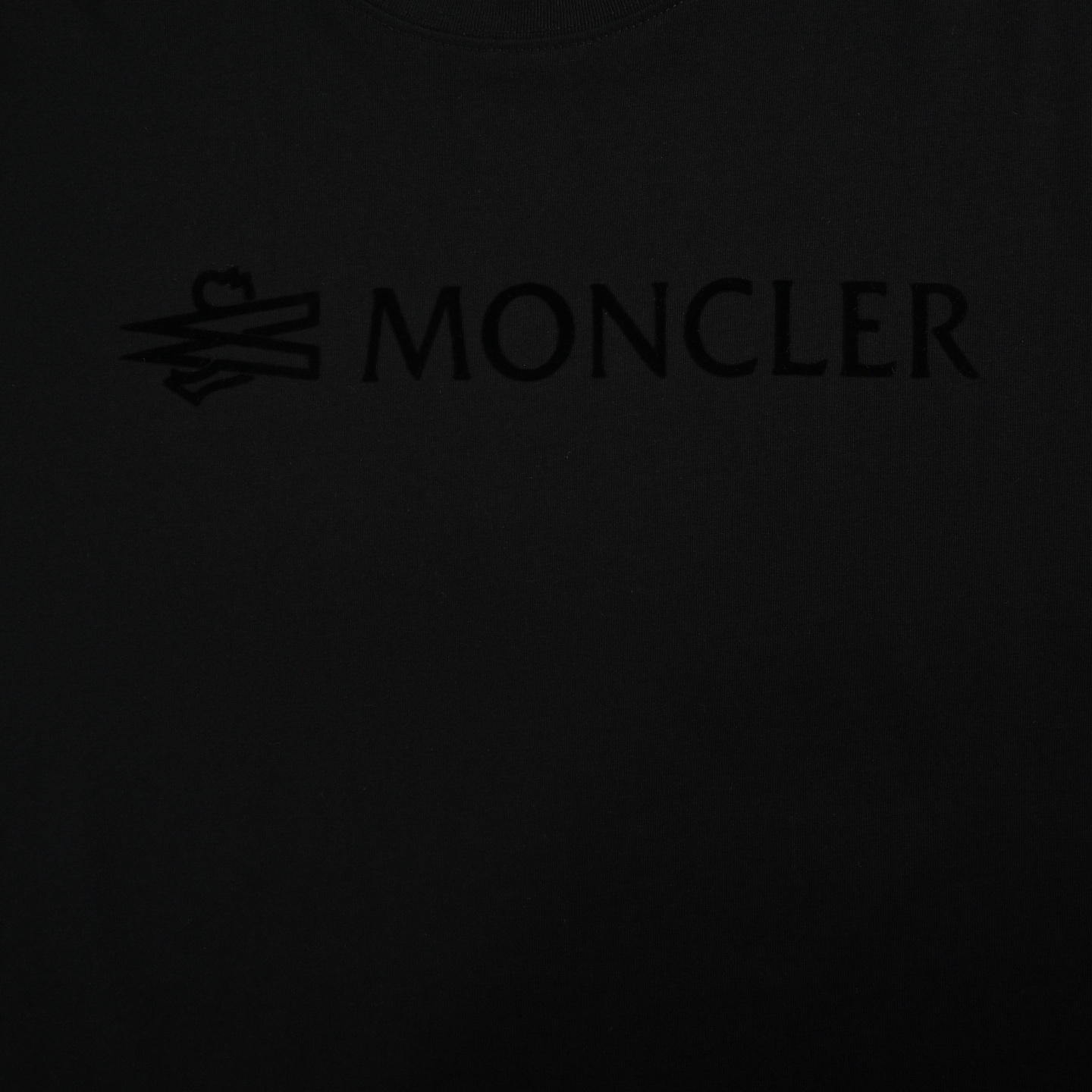 Moncler flocked letter print short sleeves