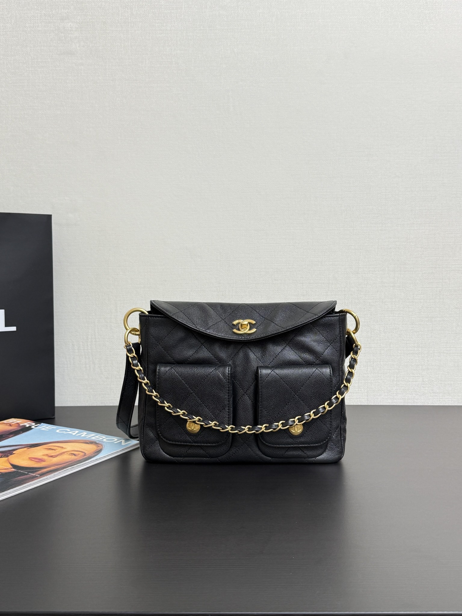 Chanel 25p messenger bag hobo 99451