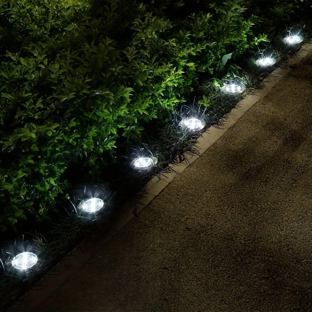 💥💥Waterproof Solar Garden Light