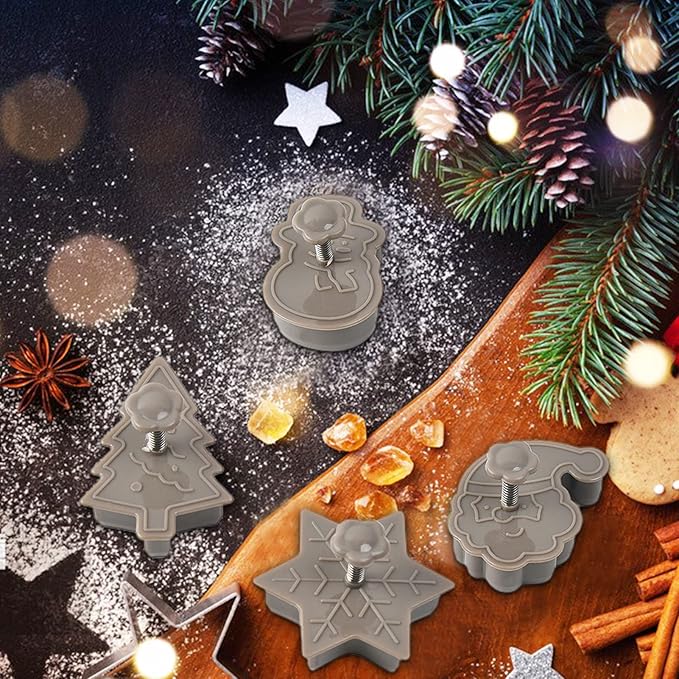 🍪🍪4 Piece Christmas Cookie Plastic Spring Cookie Mold Set