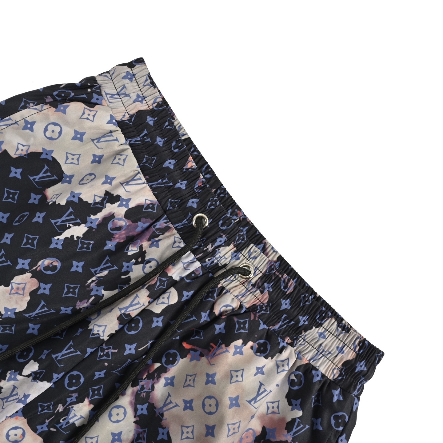 Louis Vuitton 25ss Fire Cloud Monochrome Print Beach Shorts