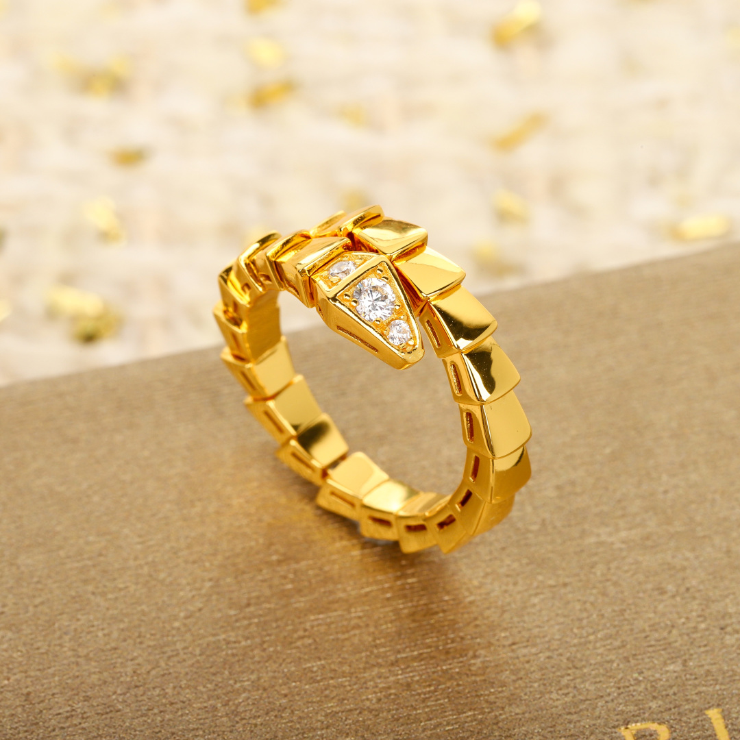 Bulgari snake diamond ring