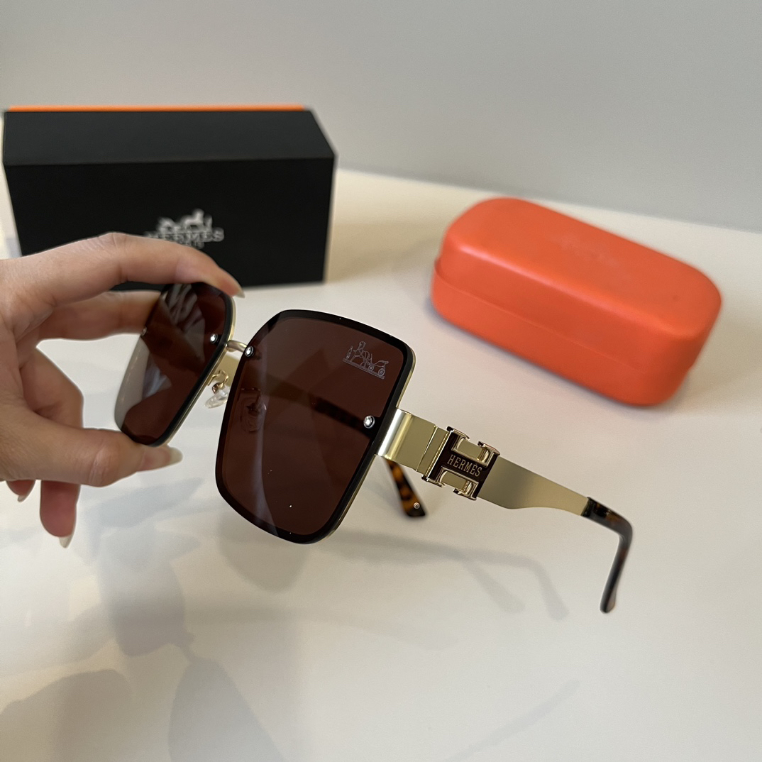 Hermes Square Frame Sunglasses