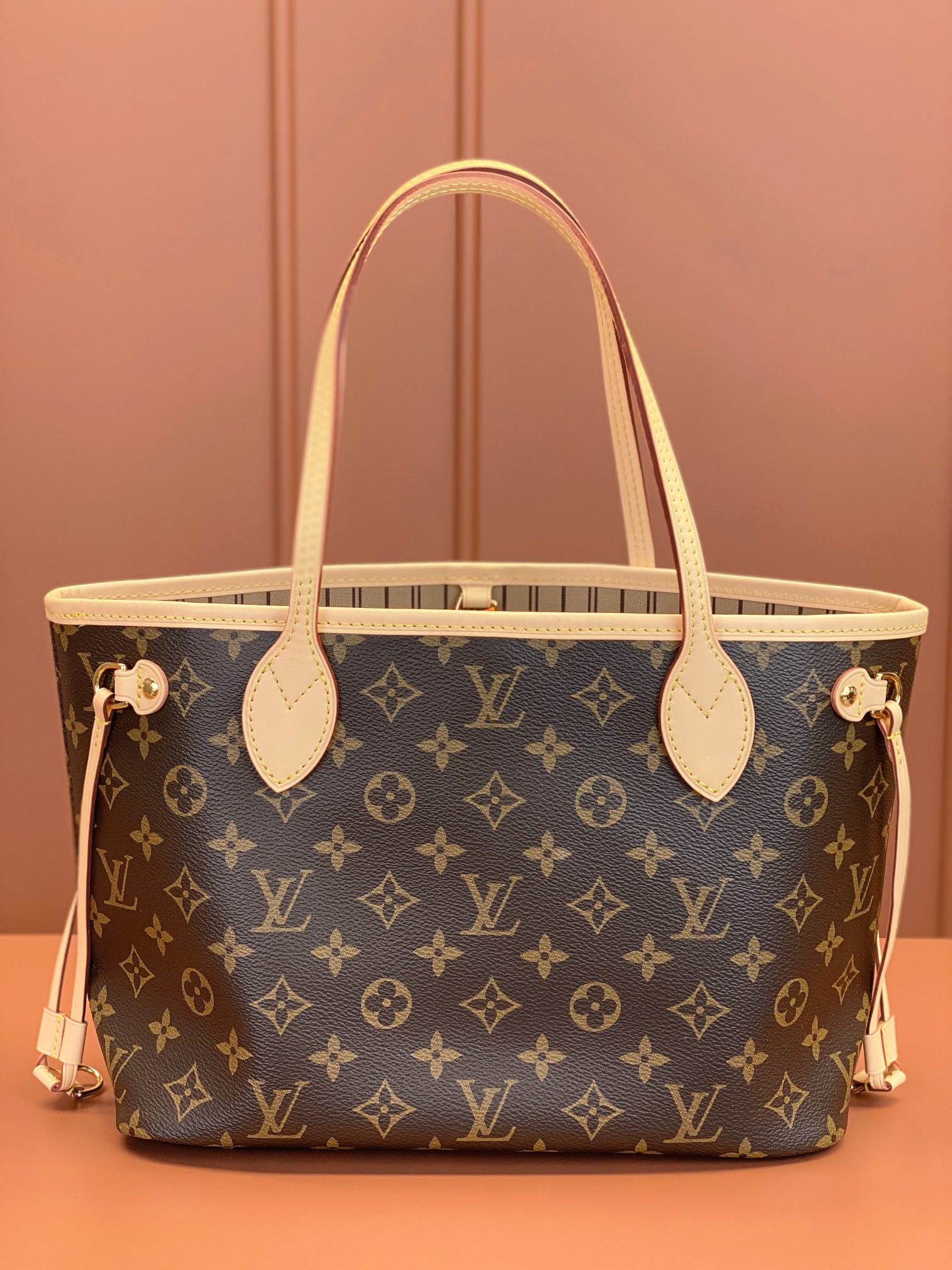 Louis Vuitton NEVERFULL Mini Bag M41245