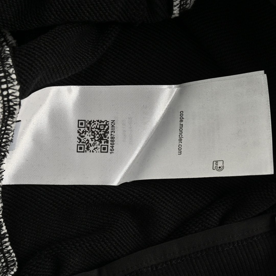 Moncler 24Fw side webbing trousers