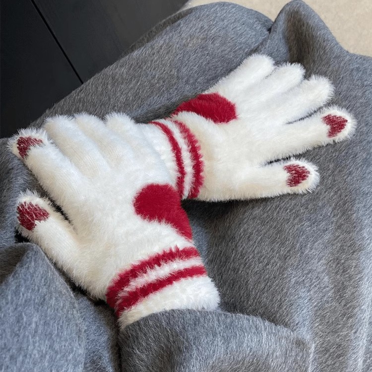 Love fluffy knitted gloves, winter thickened warm cycling out cold riding