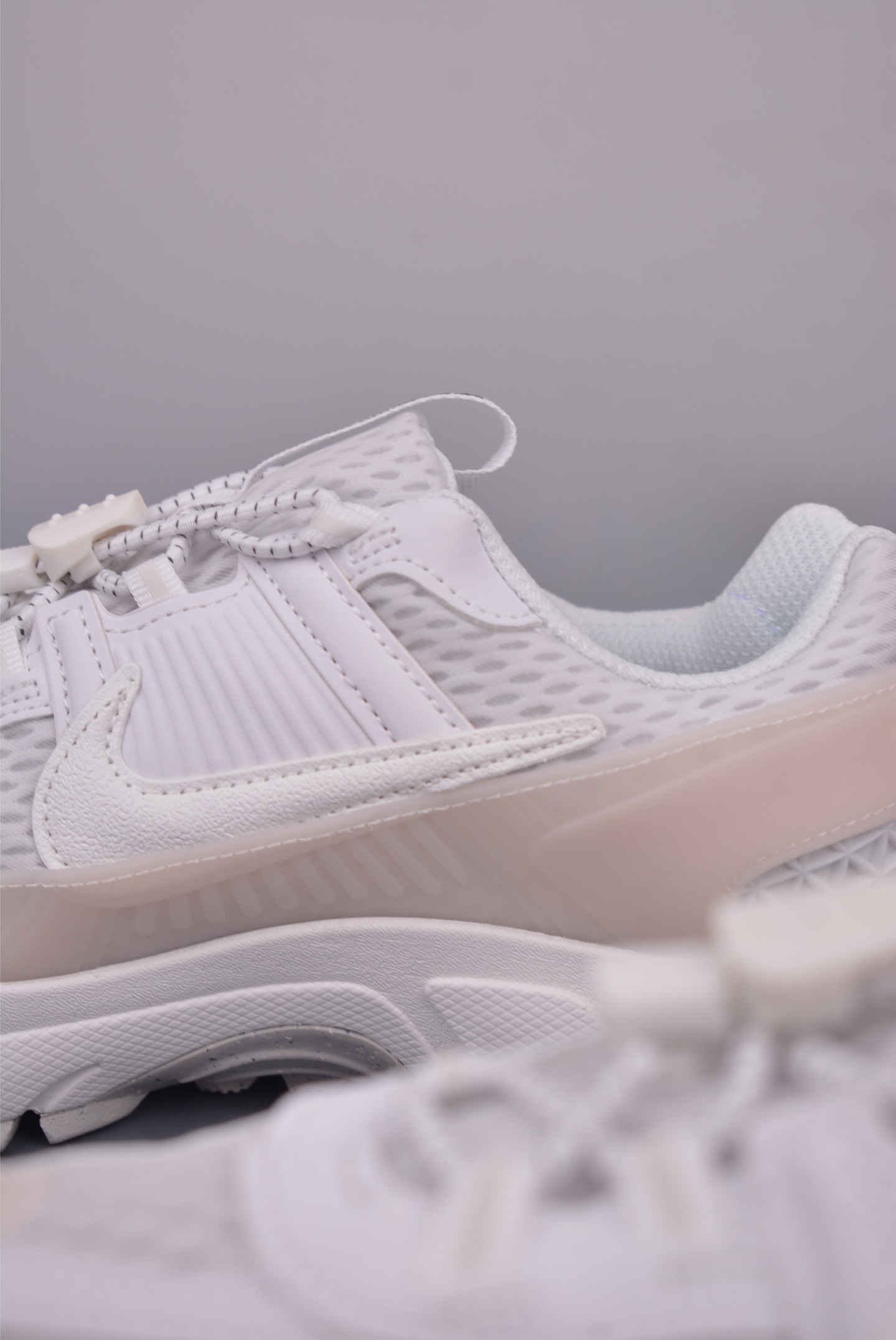 Nike Zoom Vomero Roam 5 Roam
