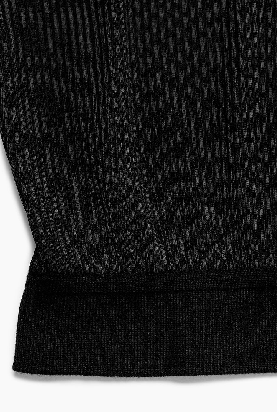 Blusa de cuello y manga con puños