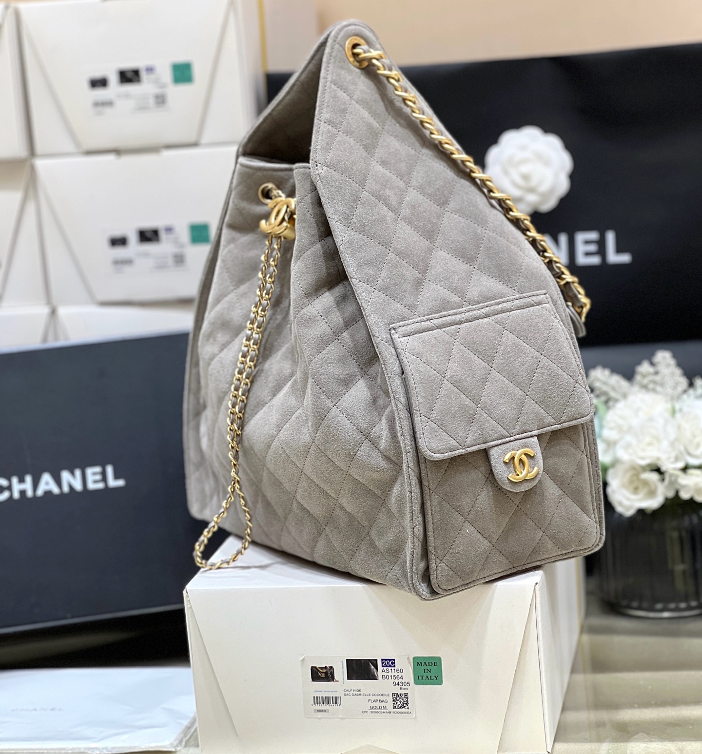 Chanel 25C early spring series hobo underarm bag large size AS5311