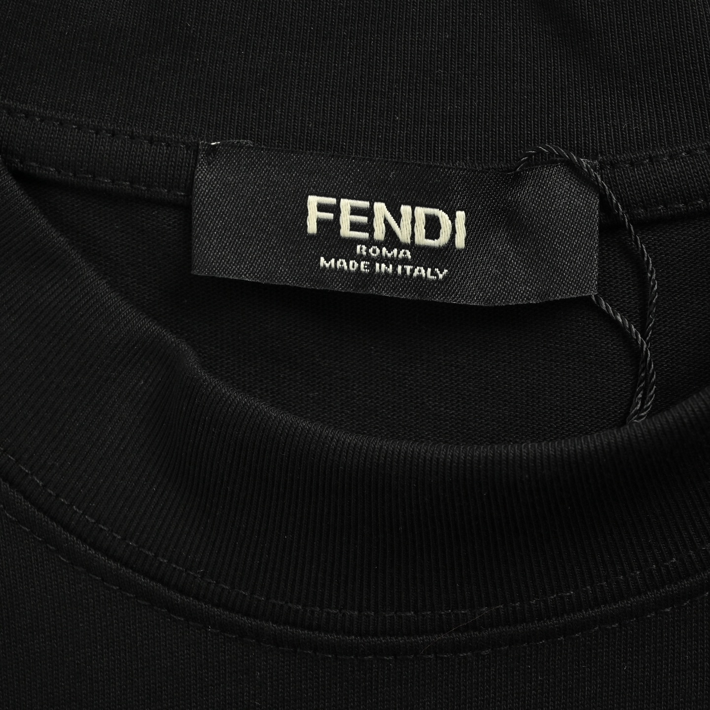 Fendi 25ss pocket zipper lettering logo short sleeve
