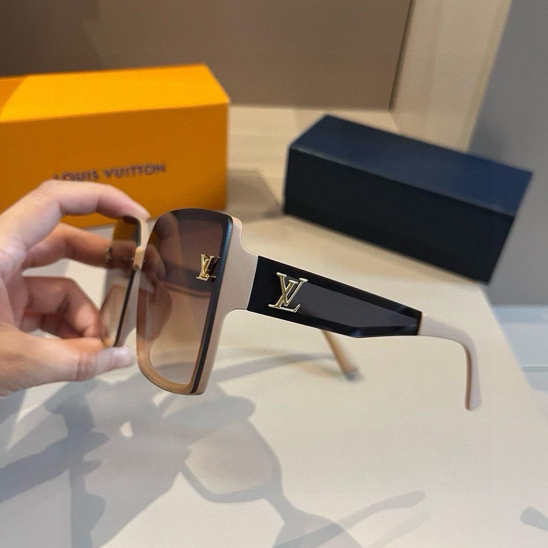 Louis Vuitton square-frame sunglasses
