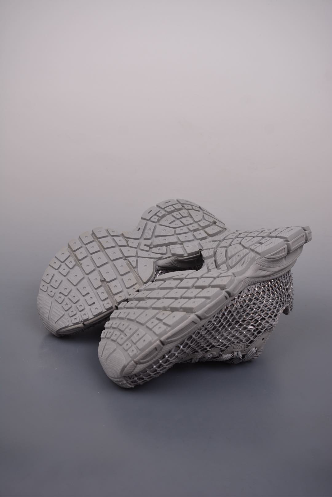 BALENCIAGA  3xl Fishnet Sneaker in Eggshell