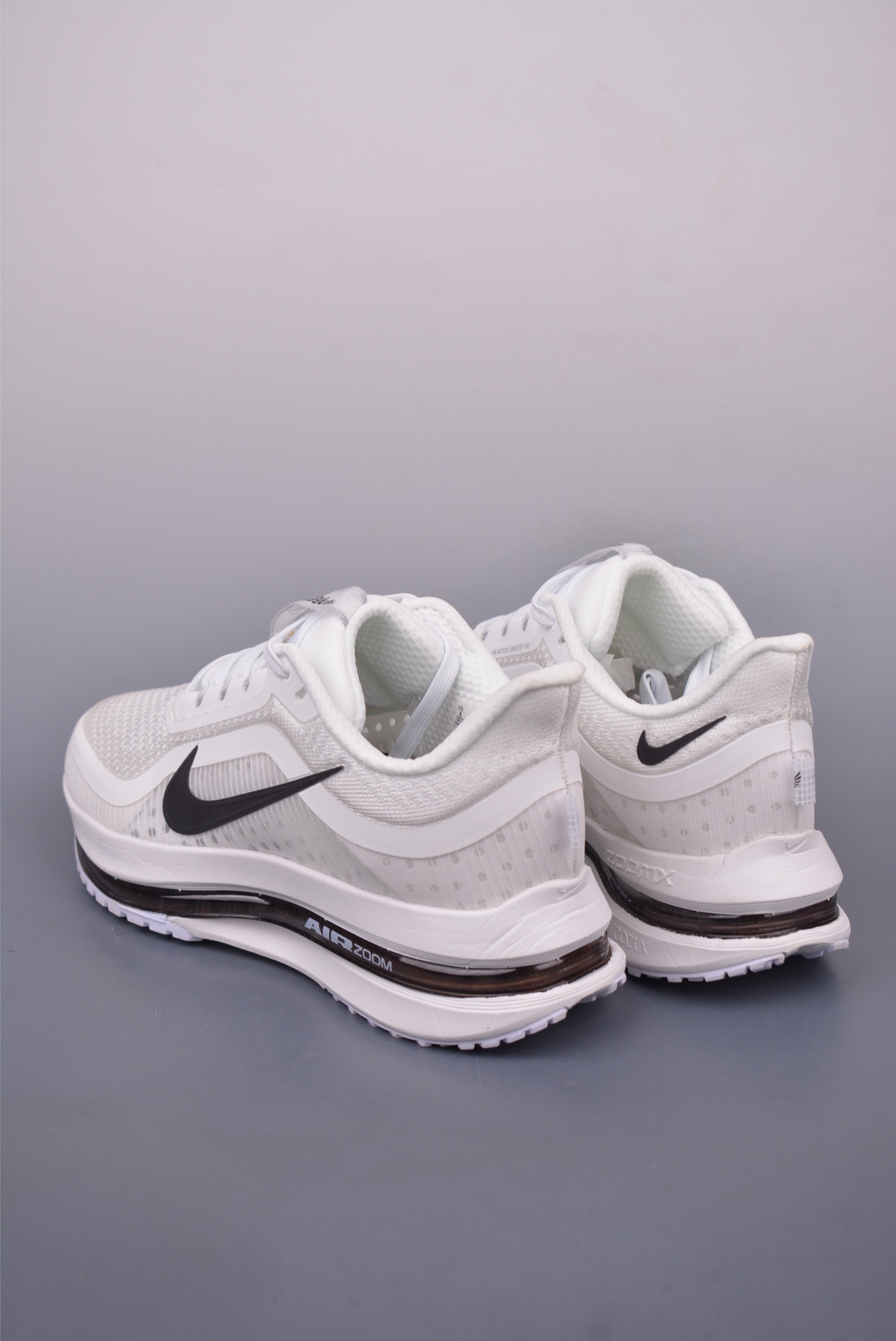 Nike Air Zoom Pegasus Premium Running Shoes White and Black FD2526-200