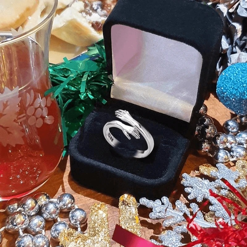 🔥New Year Promotion 48% OFF-Couple Hug Ring-Buy 3 Packs Save $9 & Free Shipping
