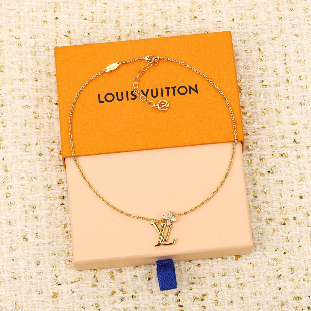 Louis Vuitton Floral Diamond Necklace