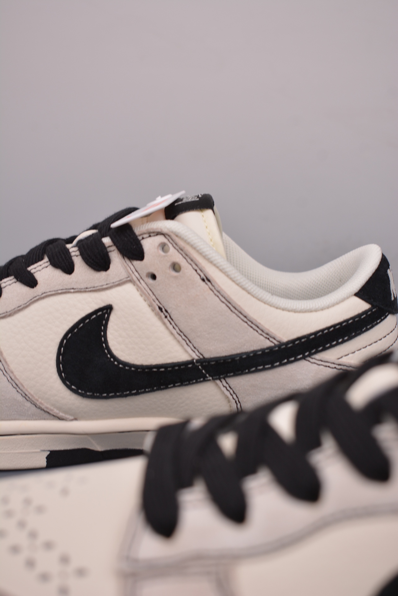Stussy x Nike By You SB Dunk Low Retro SP Beige, Red and Black Embroidery MM1089-031