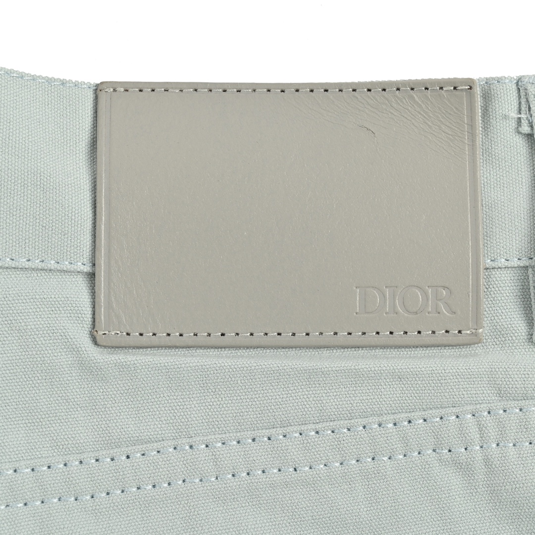 Dior 24ss heart embroidered shorts