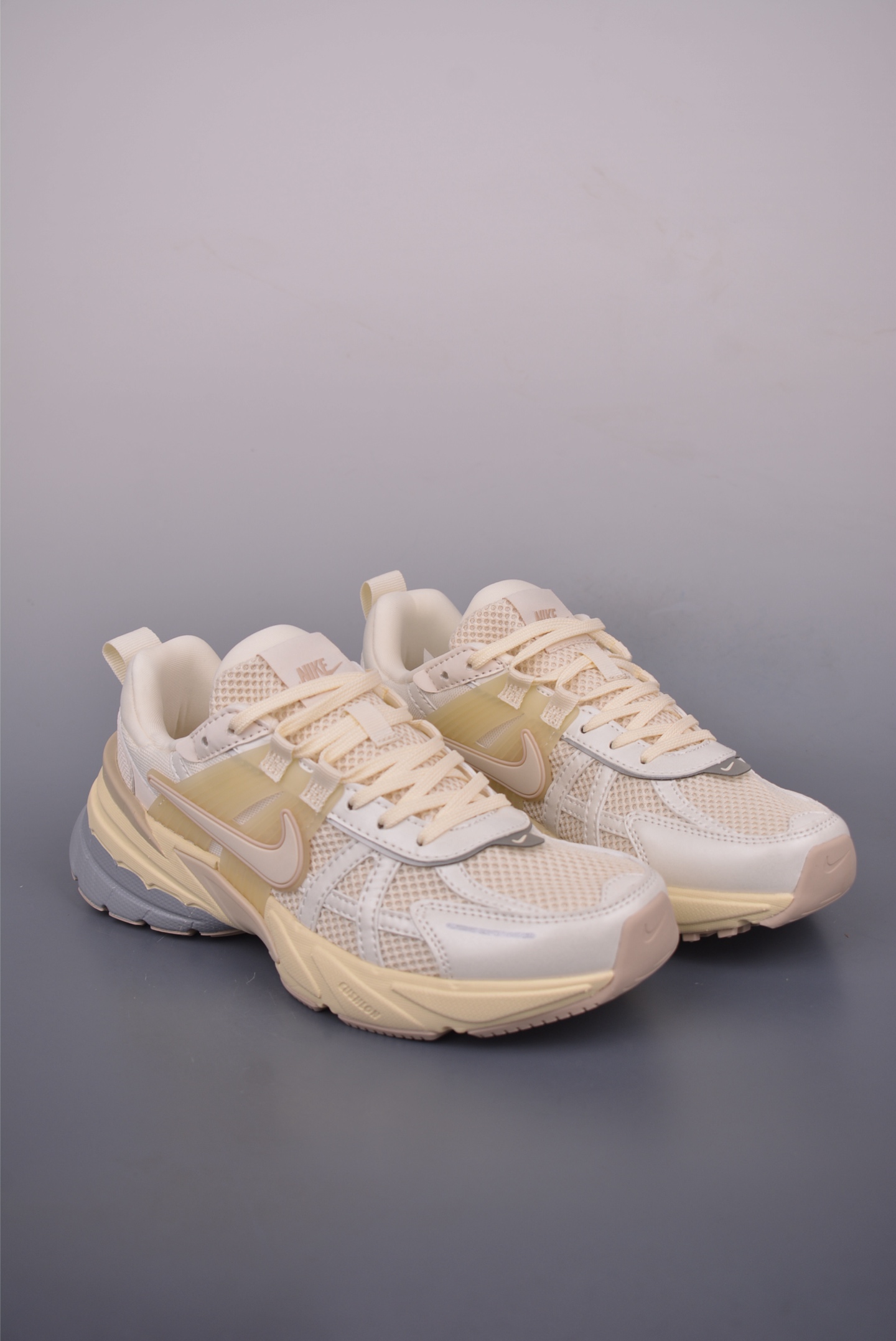 Nike V2K Runtekk 