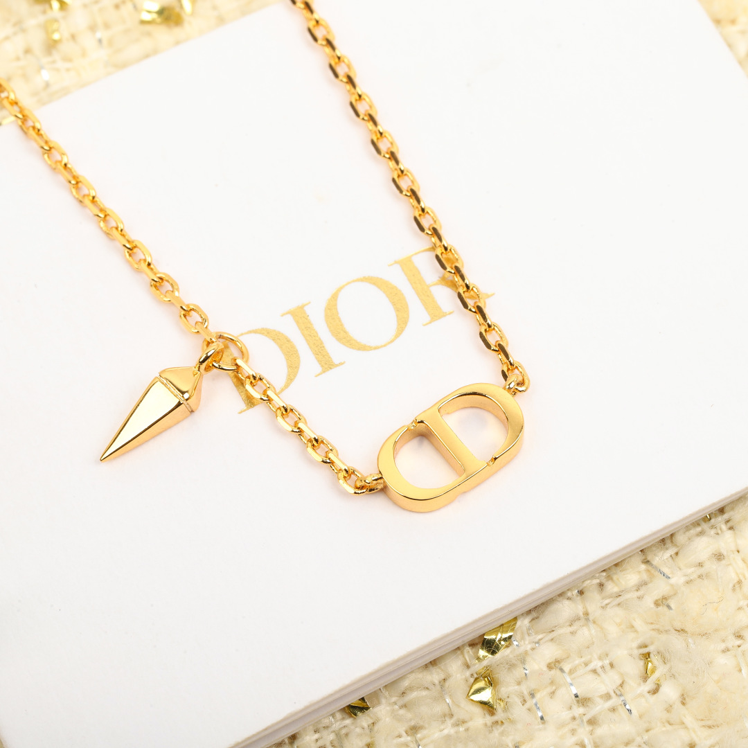Dior CD chain necklace