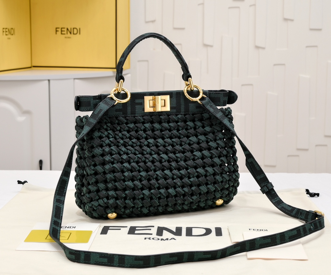 FENDI ekaboo classic handbag 4406