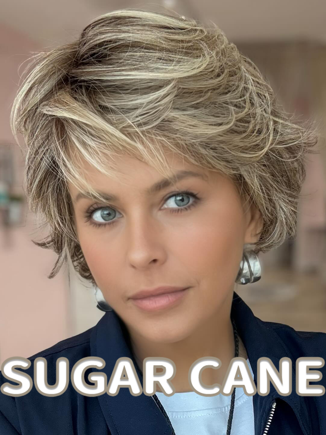 Short Tousled Bob Wig with Layers