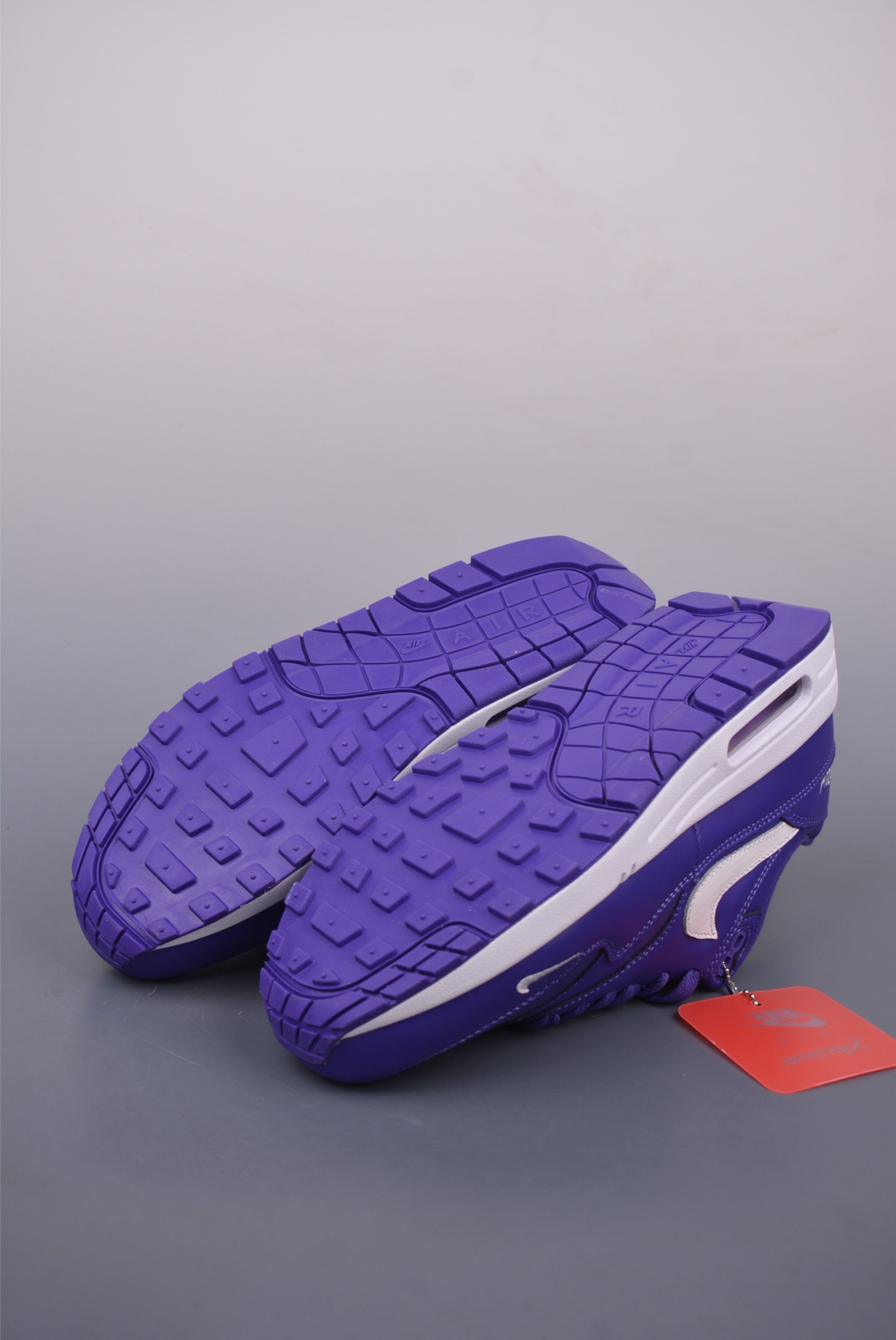 Supreme x Nike Air Max 1 '87 SP Original Series Joint Purple and White HF8813-500
