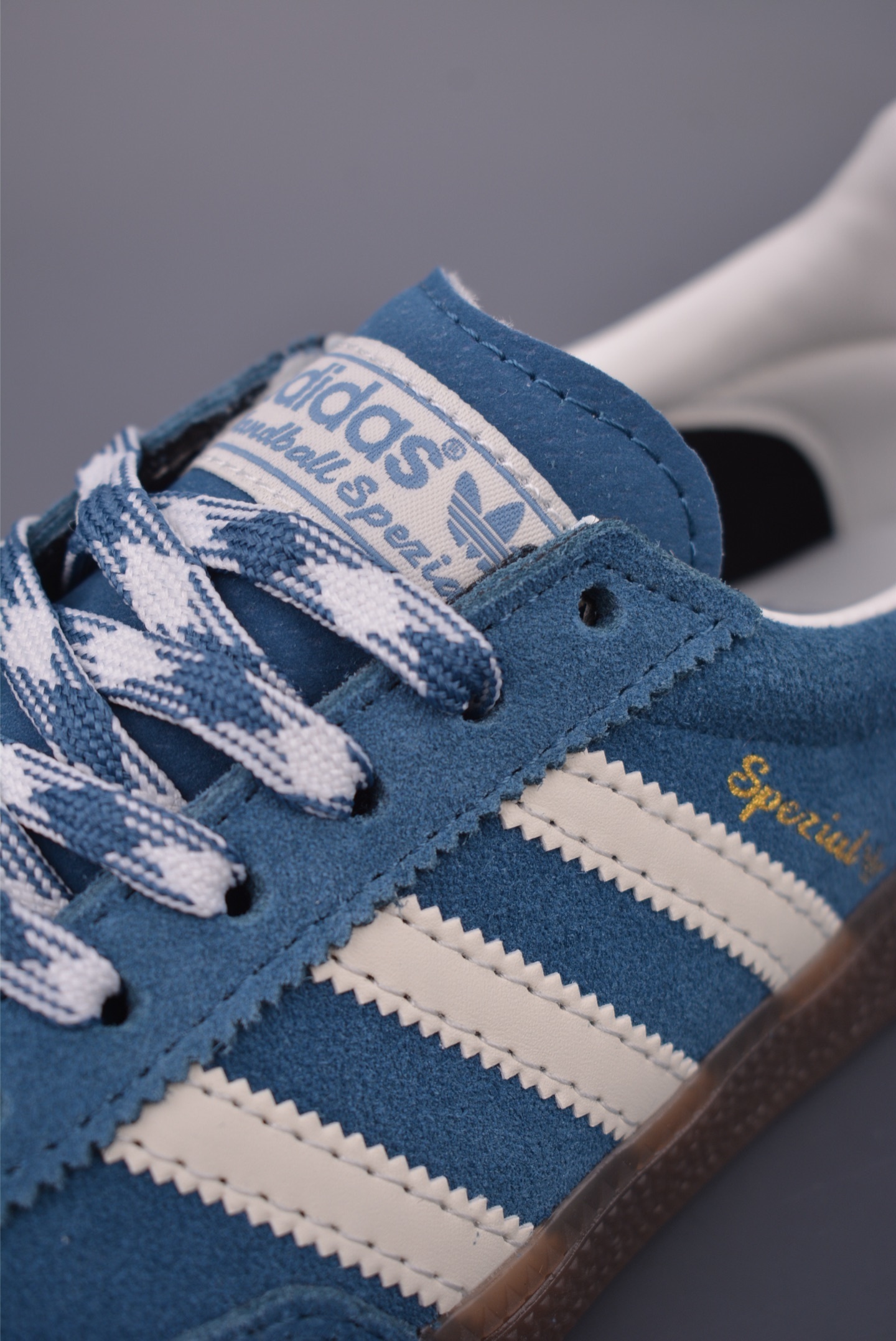 Adidas Handball Spezial Casual Shoes 