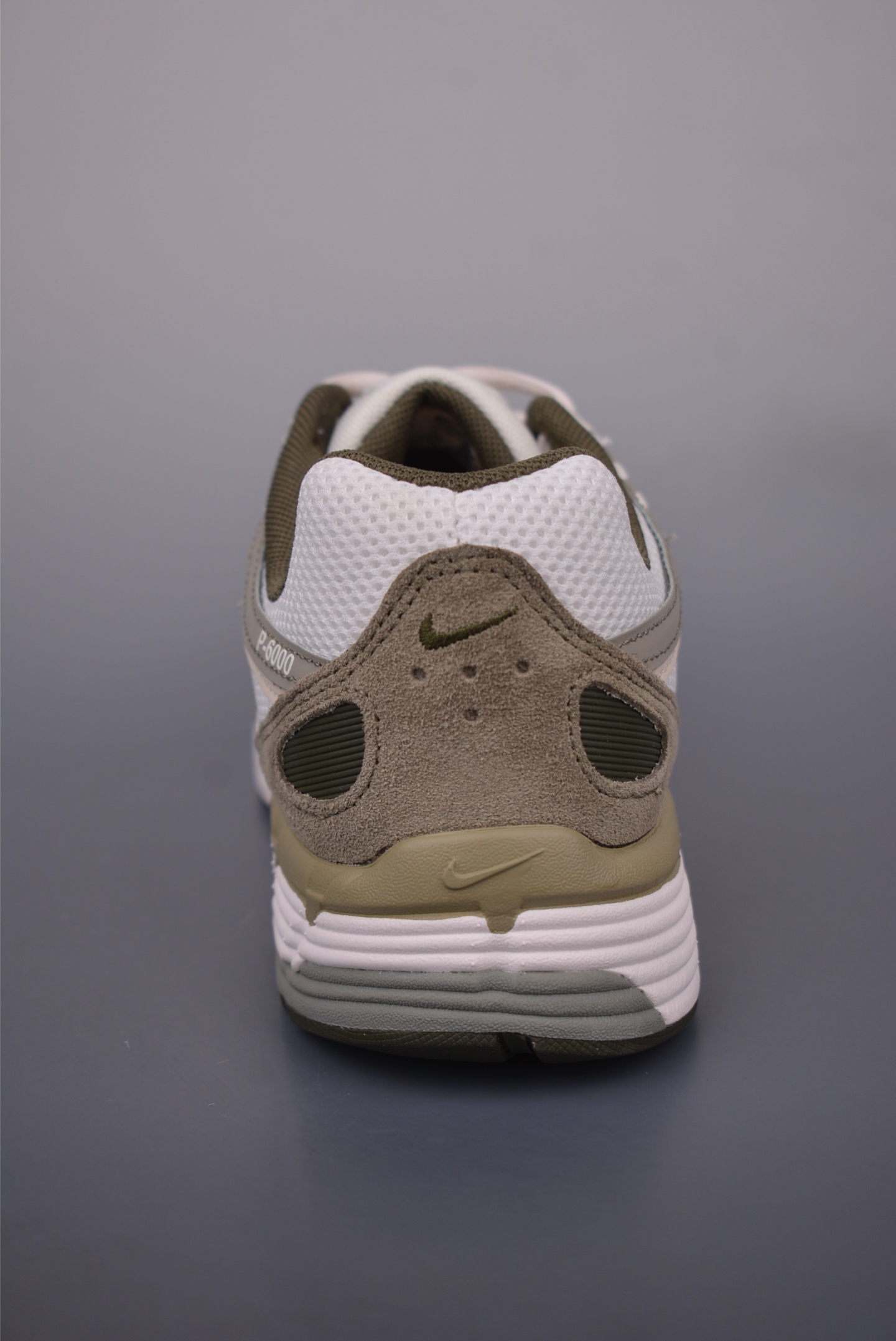 Nike P-6000 Premium 