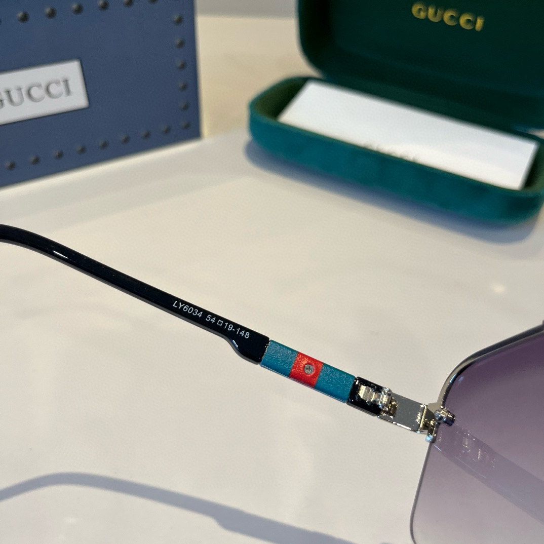 Gucci Square Frame Sunglasses