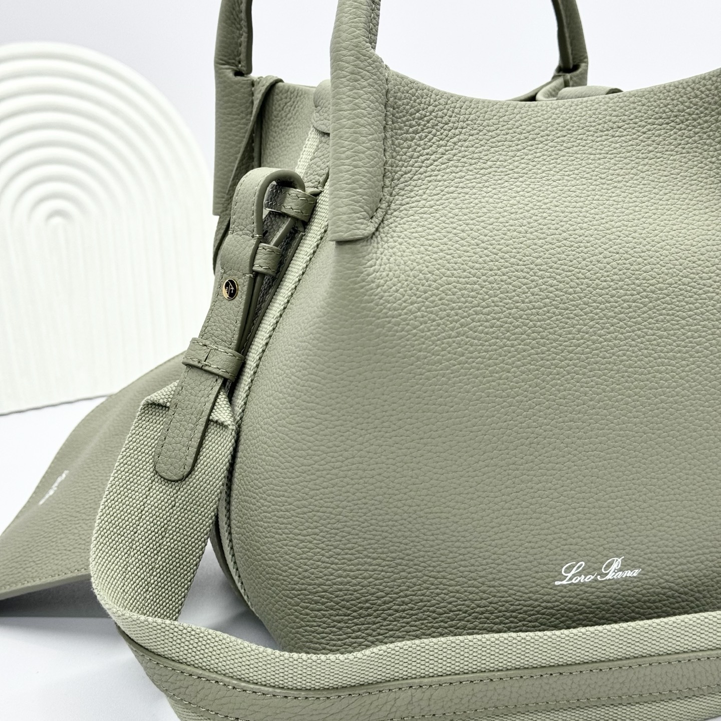 Loro Piana Bale Bale Medium Bucket Bag FAN8964