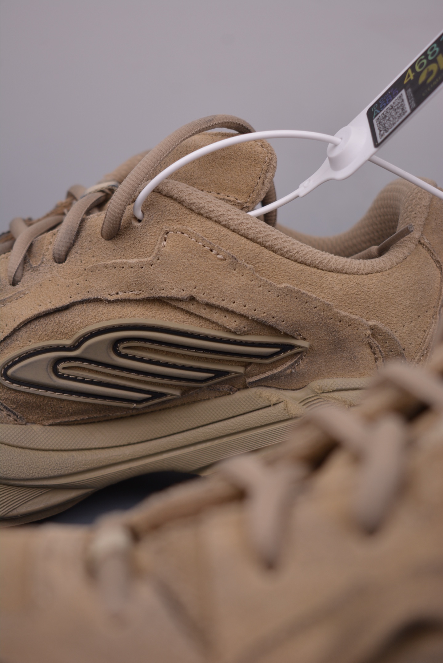 BALENCIAGA Monday Sneaker 