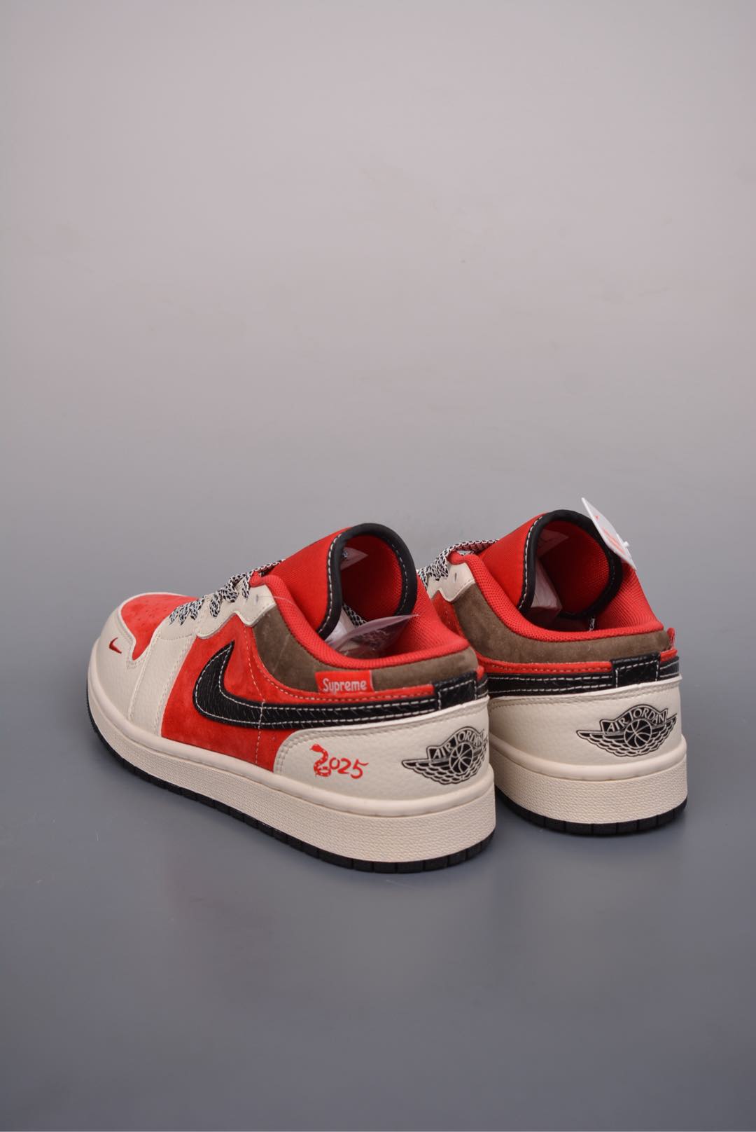 Supreme x Nike Air Jordan 1 Low OG Year of the Snake Beige Red FC1688-203
