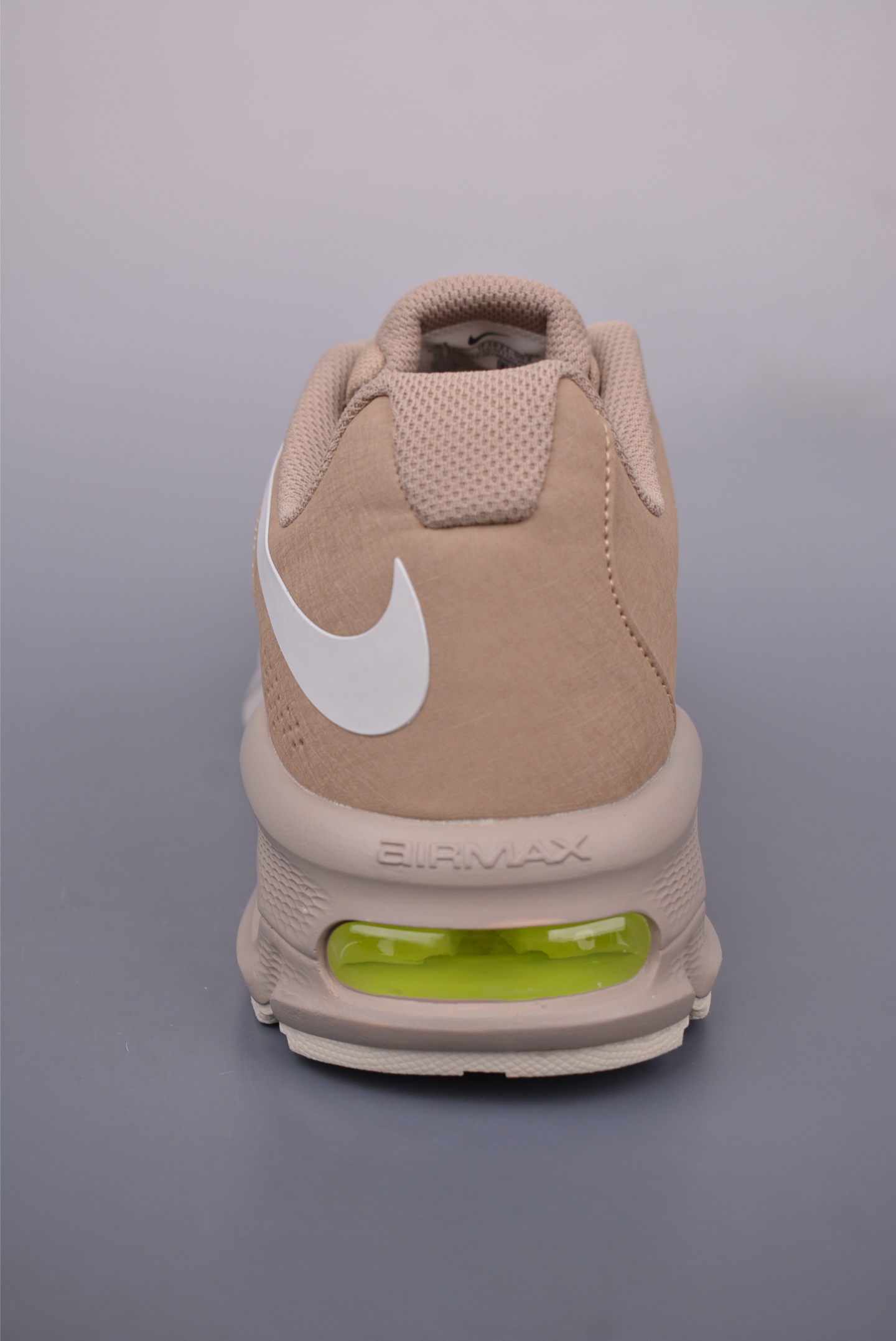 NIKE AIR MAX FIRE 2025 