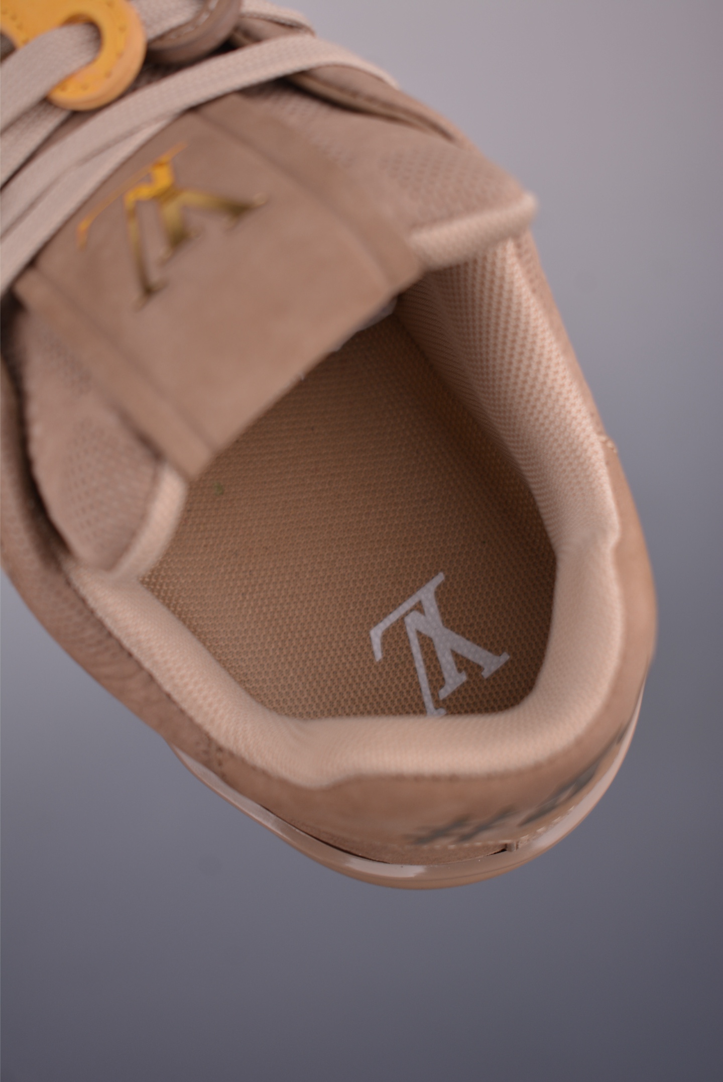 Louis Vuitton Trainer Sneaker Low 