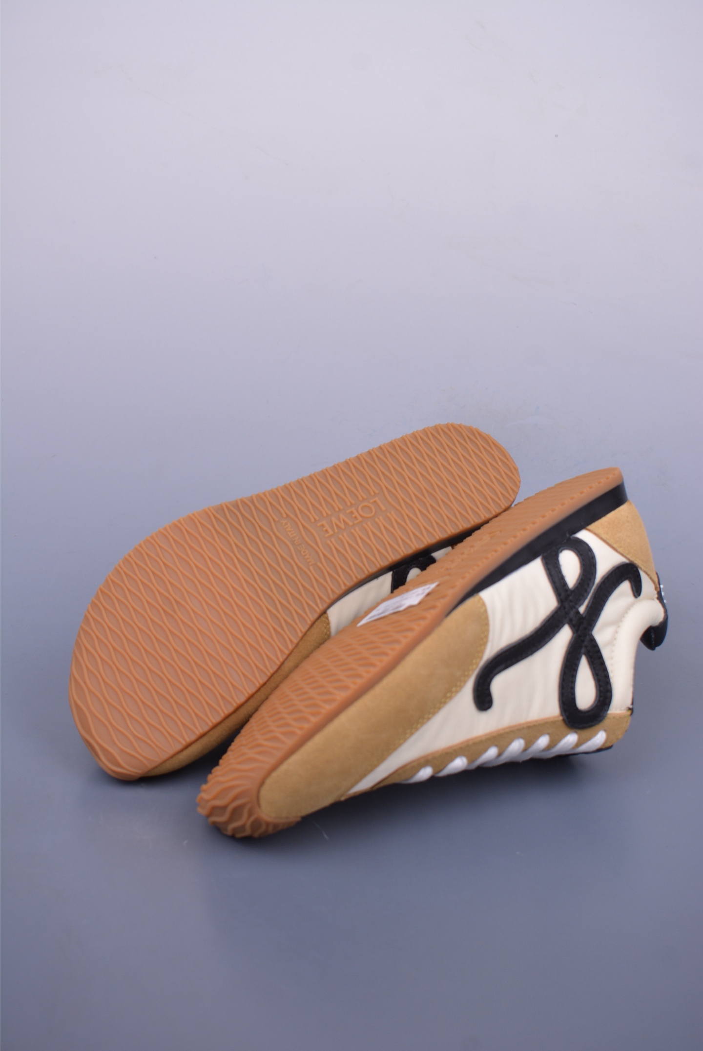 Loewe Ballet Runner 2.0 Sneakers Yellow Black MBR2282X01-8133